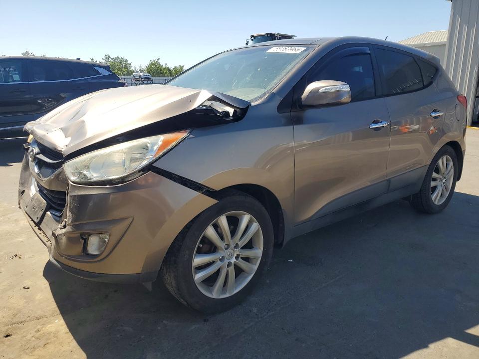 2013 Hyundai VIN KM8JU3AC7DU695705 COPART salvage auction — FRONT END, Ca - Salvage Certificate, sold $1,800 on 2026-07-16 (photo 1)