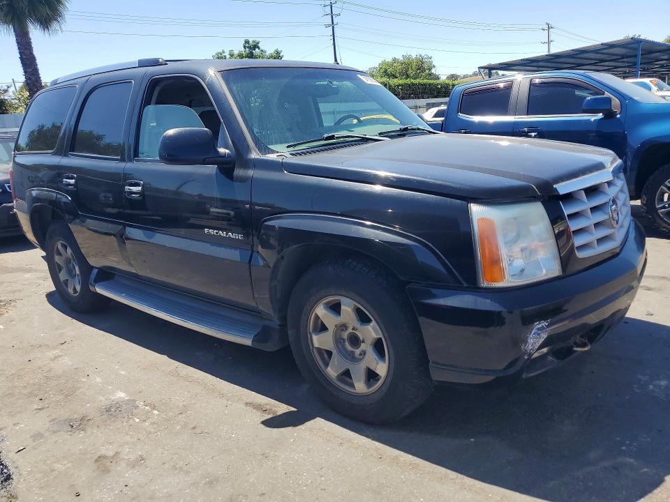 2002 Cadillac Escalade VIN 1GYEC63T32R259208 COPART salvage auction — MINOR DENT/SCRATCHES, Ca - Dis/Dlr/Exp App For Dup Clean, sold $525 on 2026-07-09 (photo 4)