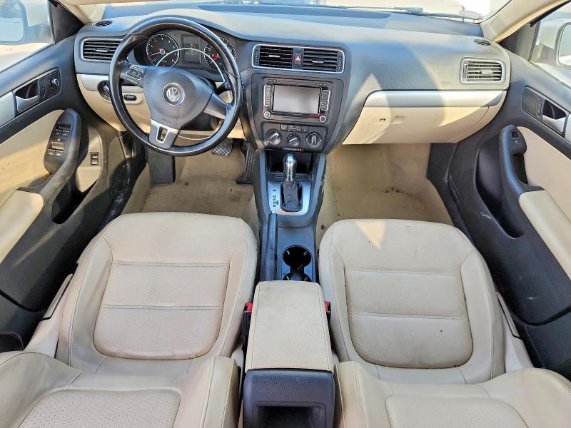 2014 Volkswagen Jetta VIN 3VWD17AJ8EM407855 COPART salvage auction — FRONT END, Tx - Salvage Vehicle Title, sold $1,600 on 2026-07-02 (photo 8)