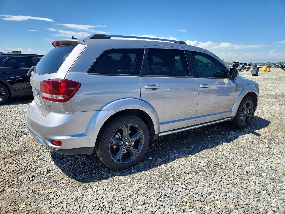 2019 Dodge Journey VIN 3C4PDDGG6KT739120 COPART salvage auction — HAIL, CO - CERTIFICATE OF TITLE, sold $7,700 on 2026-07-28 (photo 3)