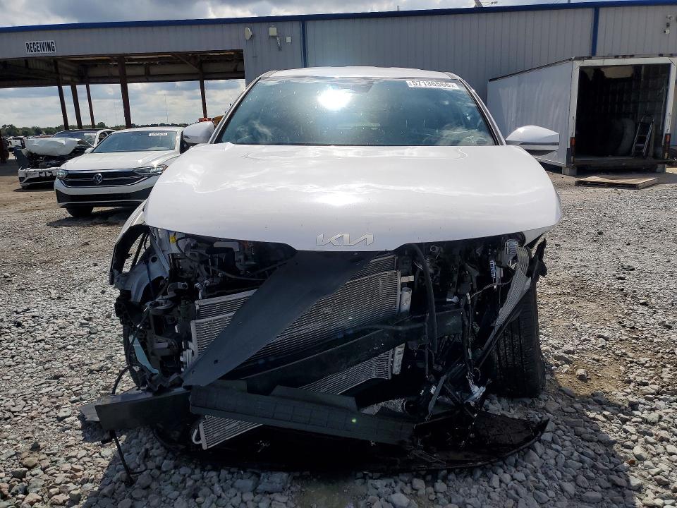 2023 Kia Sportage VIN 5XYK33AF7PG107863 COPART salvage auction — FRONT END, Fl - Certificate Of Destruction, sold $4,350 on 2026-07-31 (photo 5)