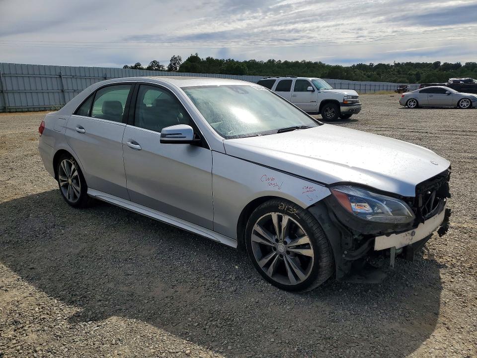 2014 Mercedes-benz E-klasse VIN WDDHF8JB4EA911763 COPART salvage auction — FRONT END, Ca - Salvage Certificate, sold $2,900 on 2026-08-06 (photo 4)