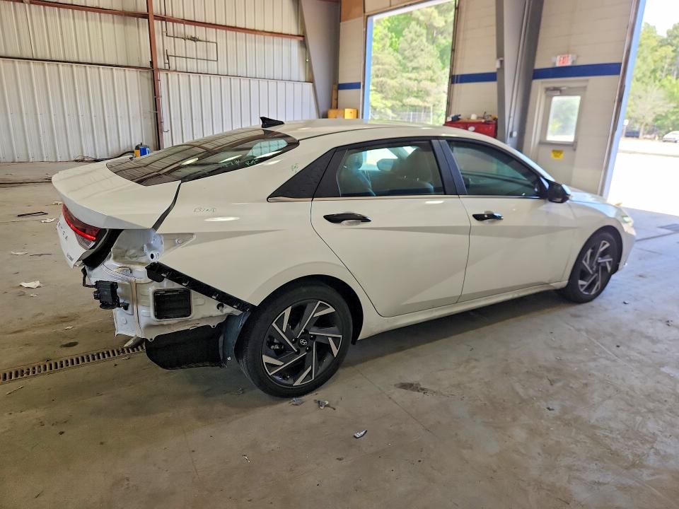 2025 Hyundai VIN KMHLP4DG0SU085999 COPART salvage auction — REAR END, Va - Cert Of Title - Salvage, sold $800 on 2026-07-31 (photo 3)