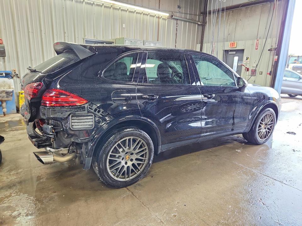 2017 Porsche VIN WP1AA2A22HKA86648 COPART salvage auction — REAR END, Il - Salvage Certificate, sold $6,500 on 2026-08-18 (photo 3)