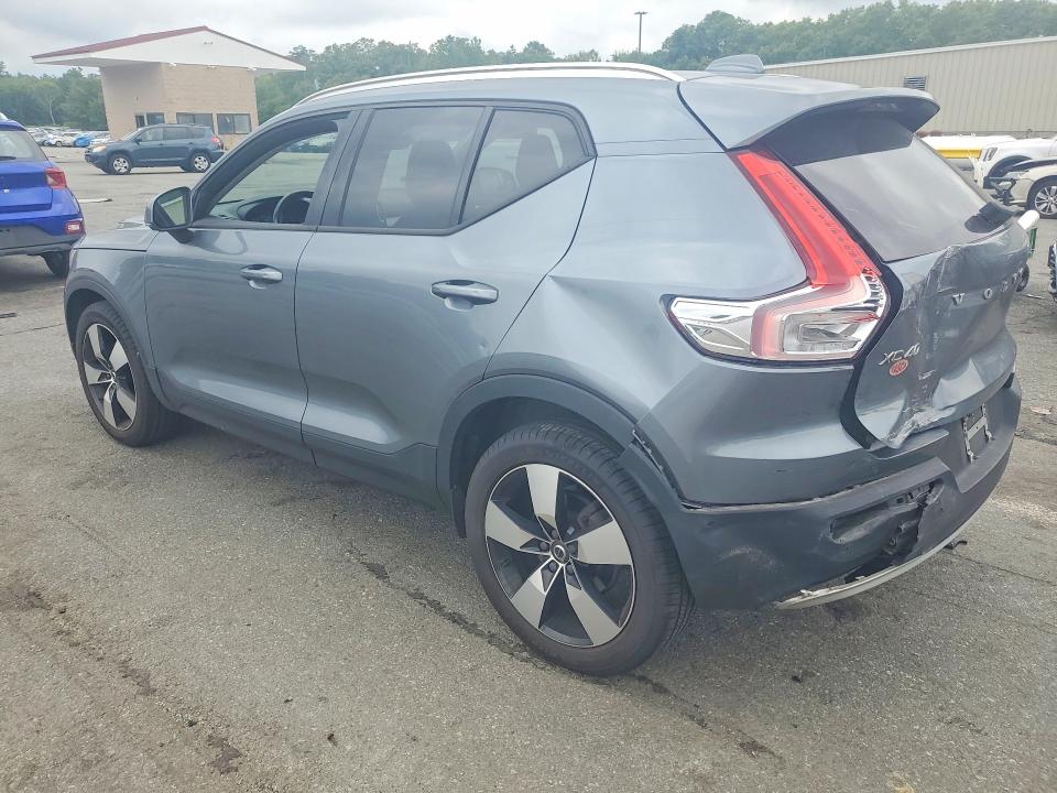2019 Volvo Xc40 VIN YV4162UK6K2091645 COPART salvage auction — REAR END, Wv - Salvage Certificate, sold $325 on 2026-07-21 (photo 2)