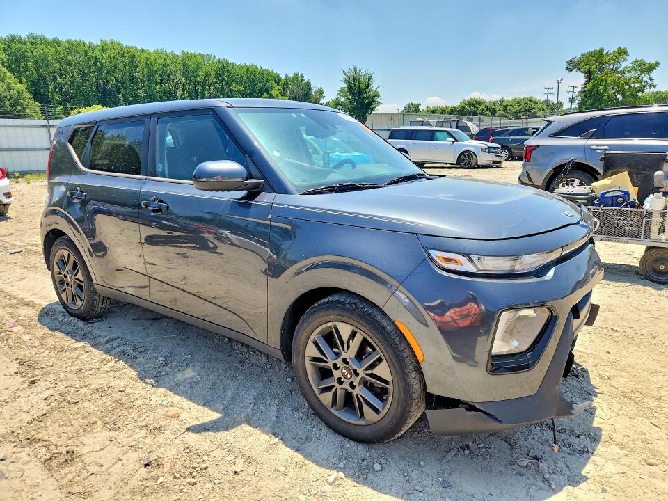 2021 Kia Soul VIN KNDJ33AU6M7789525 COPART salvage auction — FRONT END, Va - Cert Of Title - Salvage, sold $125 on 2026-07-21 (photo 4)