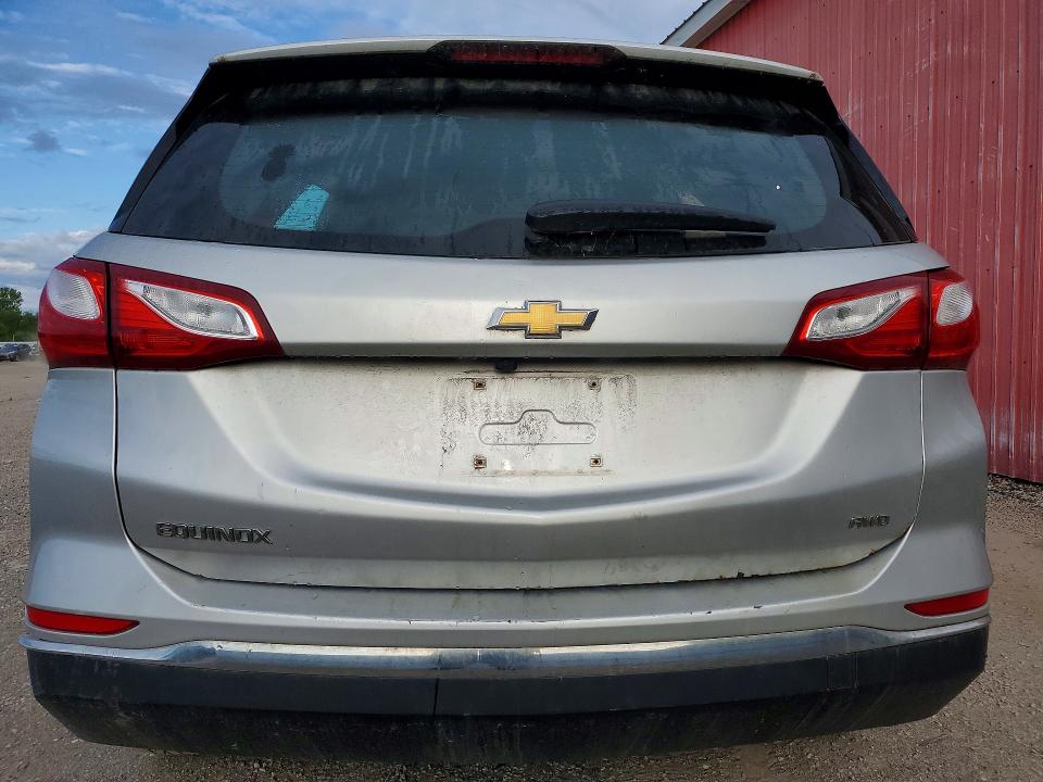 2018 Chevrolet Equinox VIN 2GNAXREV7J6289712 COPART salvage auction — NORMAL WEAR, On - Permit No Brand - Unfit (P), sold $3,350 on 2026-07-03 (photo 6)