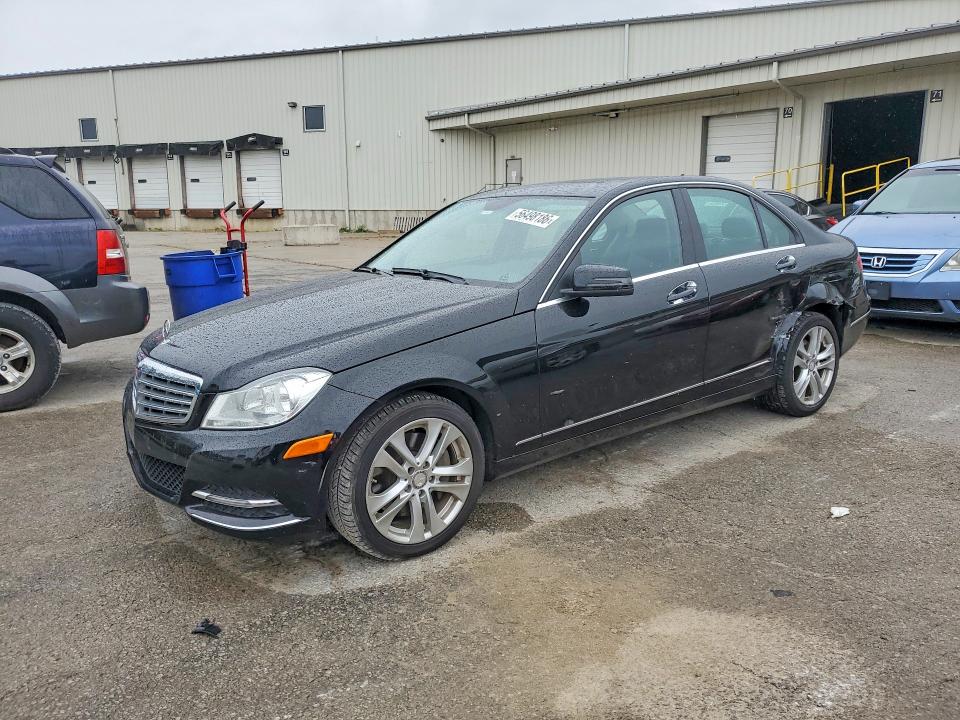 2013 Mercedes-benz C-klasse VIN WDDGF8AB5DR244732 COPART salvage auction — REAR END, KY - CERT OF TITLE-SALVAGE, sold $1,800 on 2026-07-27 (photo 1)