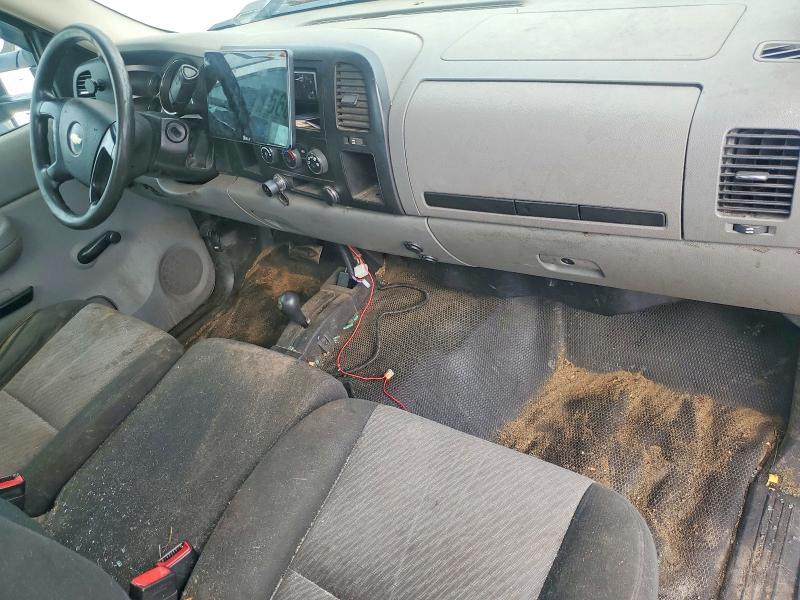 2009 Chevrolet Silverado 2500 VIN 1GCHK44KX9F172174 COPART salvage auction — FRONT END, MI - CERTIFICATE OF TITLE, sold $650 on 2026-07-02 (photo 8)