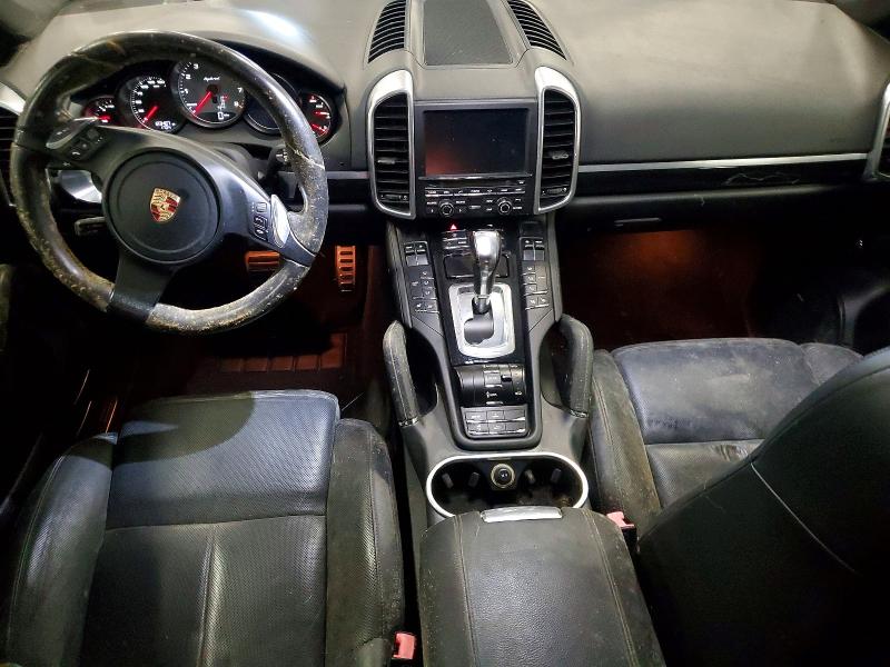 2012 Porsche Cayenne VIN WP1AE2A26CLA90659 COPART salvage auction — WATER/FLOOD, MI - CERT OF TITLE-FLOOD VEHICLE, sold $200 on 2026-07-24 (photo 8)