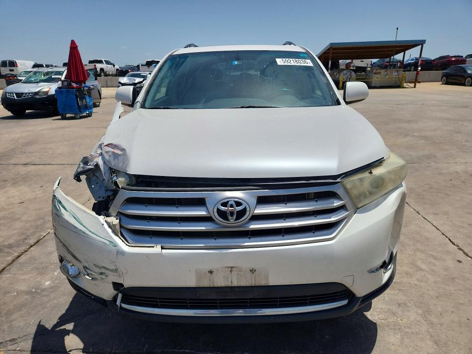 2013 Toyota Highlander VIN 5TDZK3EH3DS095657 COPART salvage auction — FRONT END, Tx - Salvage Vehicle Title, sold $3,100 on 2026-07-09 (photo 5)