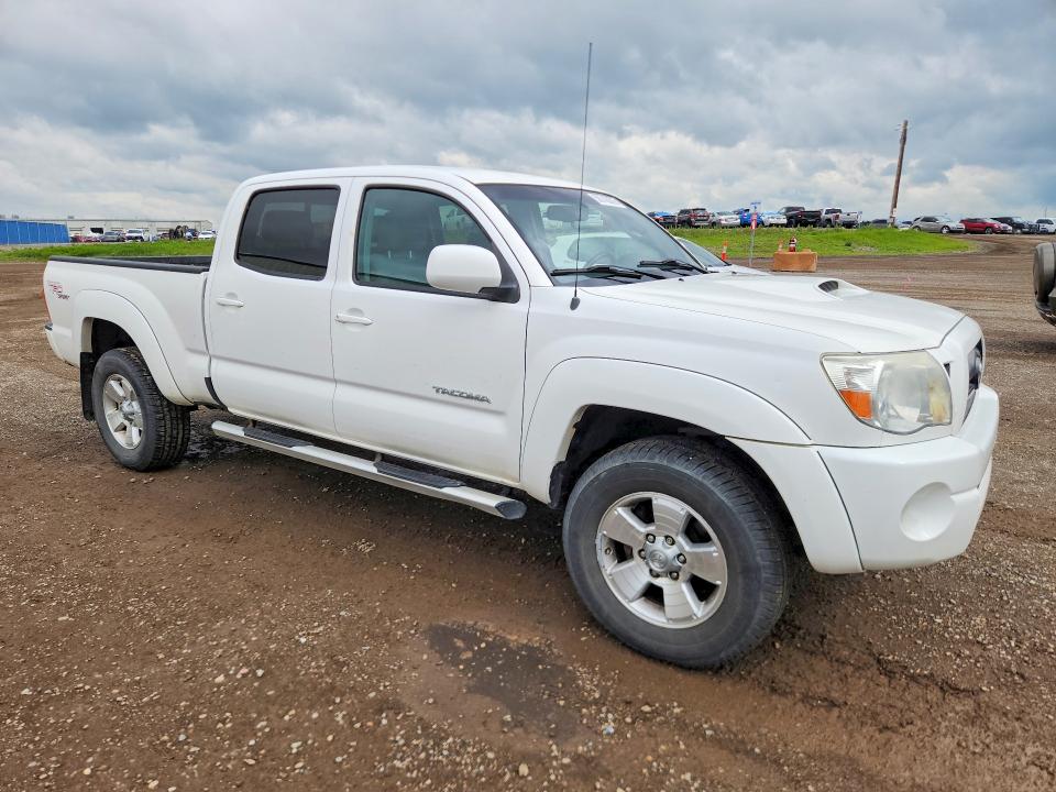 2008 Toyota Tacoma VIN 5TEMU52N38Z513671 COPART salvage auction — SIDE, AB - BOS - SALVAGE, sold $6,300 on 2026-07-14 (photo 4)