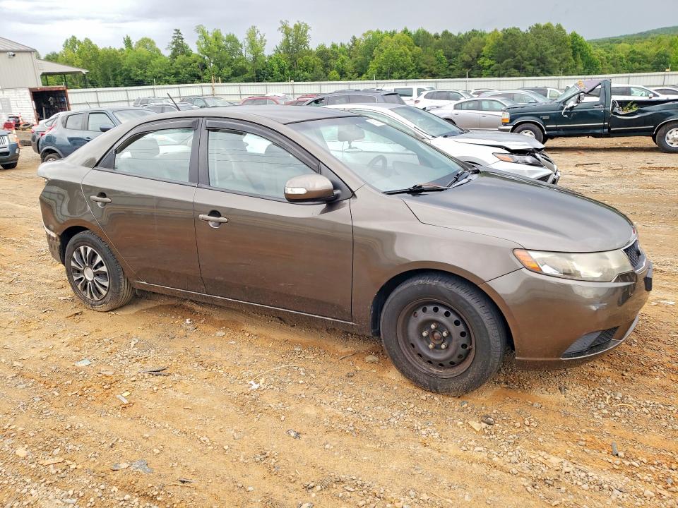 2010 Kia Forte VIN KNAFU4A20A5809859 COPART salvage auction — REAR END, Va - Cert Of Title - Salvage, sold $475 on 2026-07-06 (photo 4)