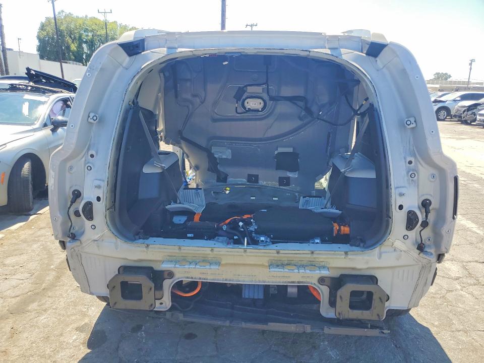 2026 Hyundai Ioniq VIN 7YAMUFS32TY004596 COPART salvage auction — STRIPPED, CA - CERTIFICATE OF TITLE, sold $12,900 on 2026-07-14 (photo 6)