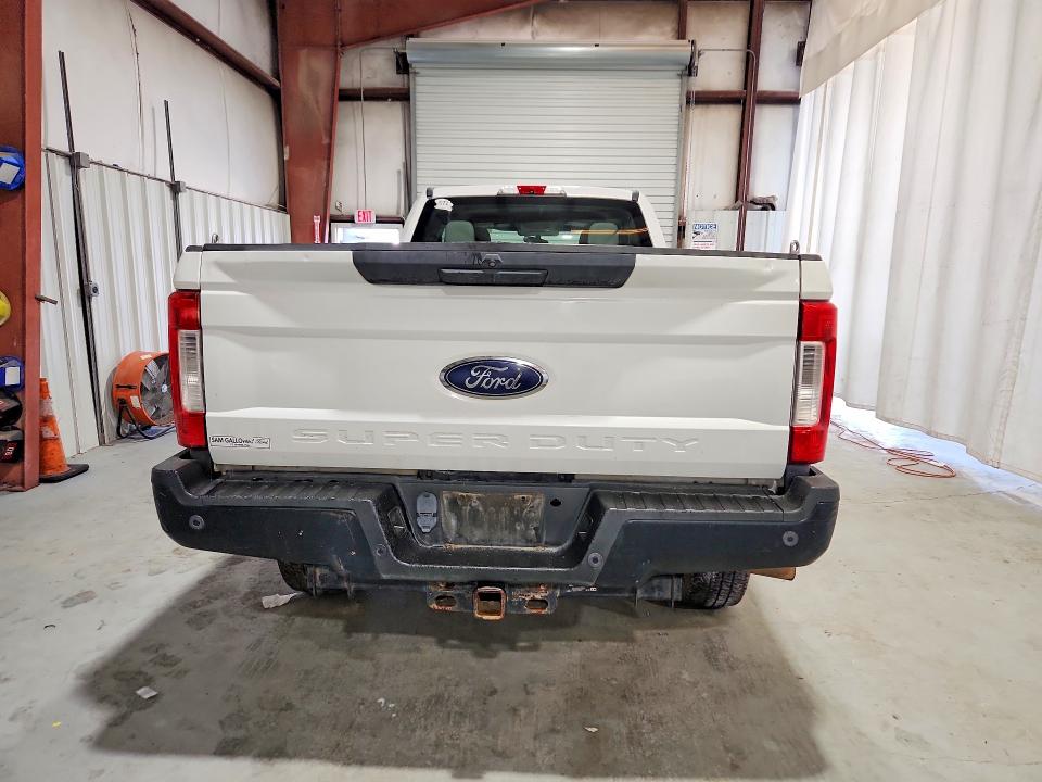 2018 Ford F-350 super duty VIN 1FT8X3BT3JEB36683 COPART salvage auction — SIDE, LA - CERTIFICATE OF TITLE, sold $4,750 on 2026-07-09 (photo 6)