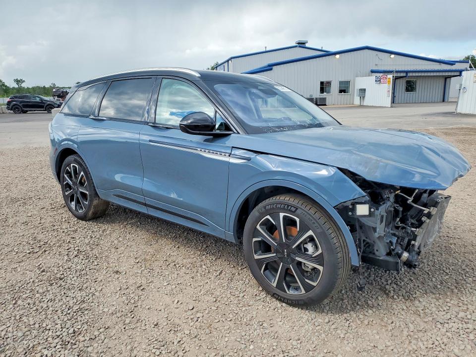 2025 Lincoln Nautilus VIN 5LMPJ8KA8SJ902952 COPART salvage auction — FRONT END, Ny - Mv-907A Salvage Certificate, sold $14,700 on 2026-07-17 (photo 4)
