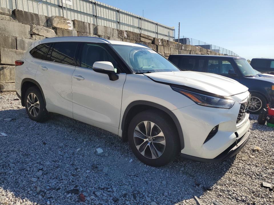 2021 Toyota VIN 5TDHZRBH0MS552567 COPART salvage auction — FRONT END, Ky - Cert Of Title-Salvage, sold $8,700 on 2026-07-24 (photo 4)