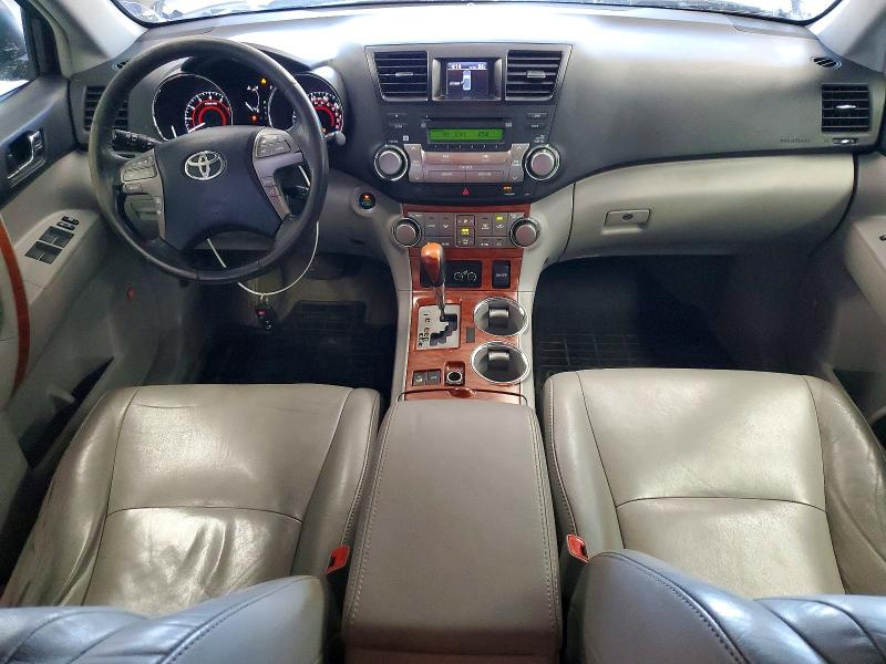 2010 Toyota Highlander VIN 5TDDK3EH9AS031399 COPART salvage auction — MECHANICAL, Mt - Certificate Of Title, sold $2,050 on 2026-07-17 (photo 8)