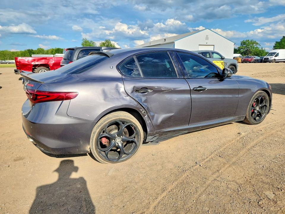 2017 Alfa romeo Giulia VIN ZARFAEEN0H7541714 COPART salvage auction — SIDE, Oh - Cert Of Title-Salvage, sold $775 on 2026-07-30 (photo 3)