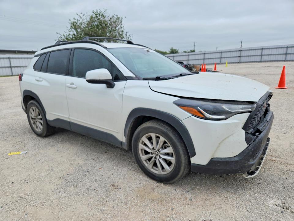 2022 Toyota VIN 7MUCAAAG5NV016832 COPART salvage auction — FRONT END, Tx - Salvage Vehicle Title, sold $60 on 2026-07-30 (photo 4)