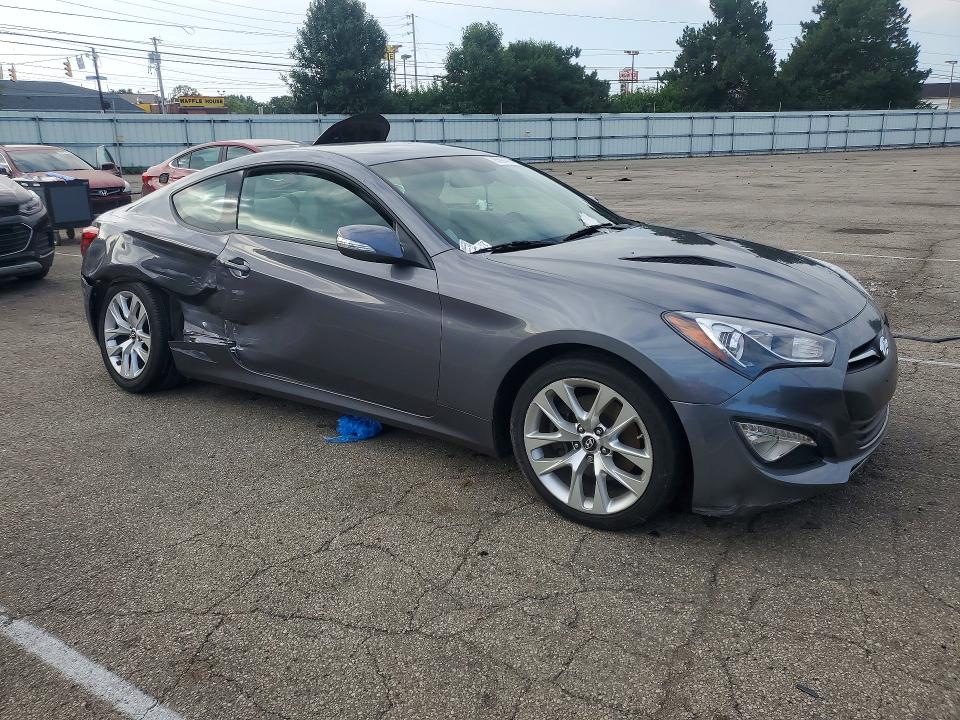 2015 Hyundai Genesis VIN KMHHT6KJ5FU129934 COPART salvage auction — SIDE, Oh - Cert Of Title-Salvage, sold $2,350 on 2026-07-15 (photo 4)