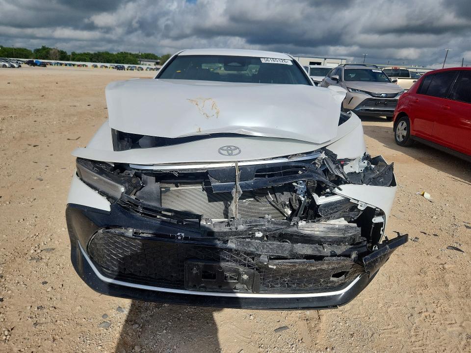 2024 Toyota Crown VIN JTDAAAAF5R3018354 COPART salvage auction — FRONT END, Tx - Salvage Vehicle Title, sold $5,500 on 2026-07-30 (photo 5)