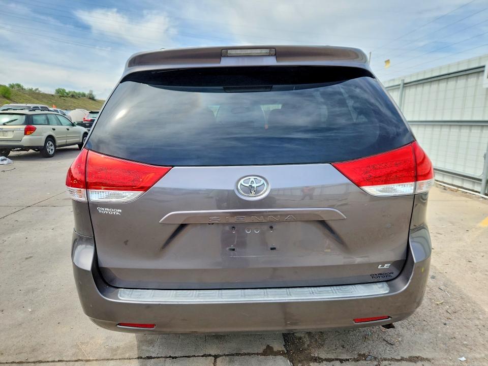 2011 Toyota Sienna VIN 5TDKK3DC0BS037624 COPART salvage auction — SIDE, Co - Certificate Of Title, sold $2,000 on 2026-07-08 (photo 6)