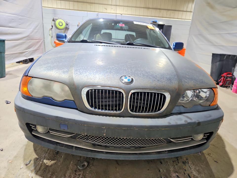 2001 BMW 3 series VIN WBABS53481EV87922 COPART salvage auction — FRONT END, NH - CERTIFICATE OF TITLE, sold $300 on 2026-07-16 (photo 5)