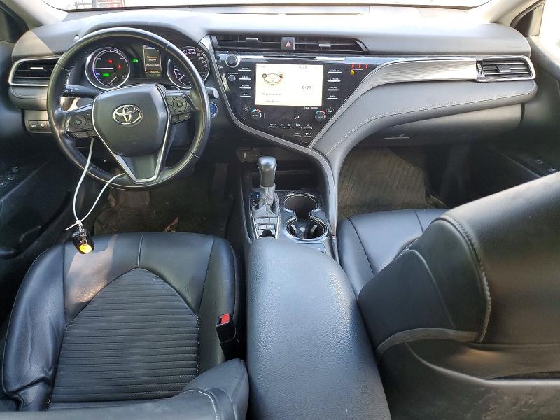 2020 Toyota Camry solara VIN 4T1B21HK5LU522386 COPART salvage auction — FRONT END, On - No Title Available, sold $7,400 on 2026-08-27 (photo 8)
