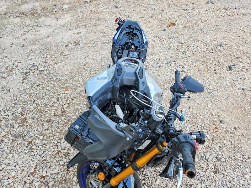 2025 Yamaha Mt09 VIN JYARN95E3SA001962 COPART salvage auction — ALL OVER, Ok - Cert Of Title-Salvage, sold $950 on 2026-07-30 (photo 5)