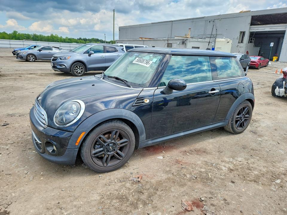 2013 Mini Cooper VIN WMWSU3C54DT374988 COPART salvage auction — REAR END, Il - Certificate Of Title, sold $625 on 2026-07-22 (photo 1)