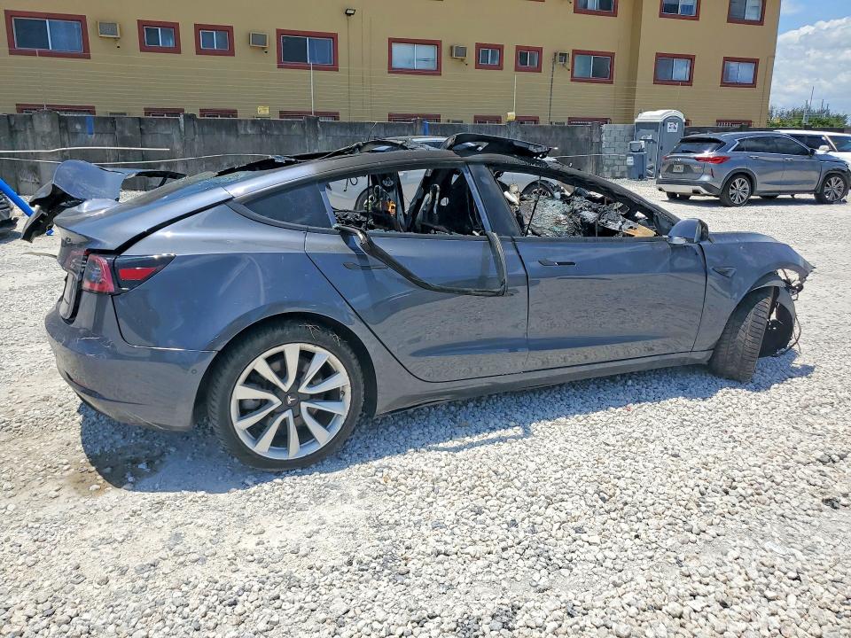2019 Tesla Model 3 VIN 5YJ3E1EB2KF418529 COPART salvage auction — BURN, Fl - Certificate Of Destruction, sold $300 on 2026-07-31 (photo 3)