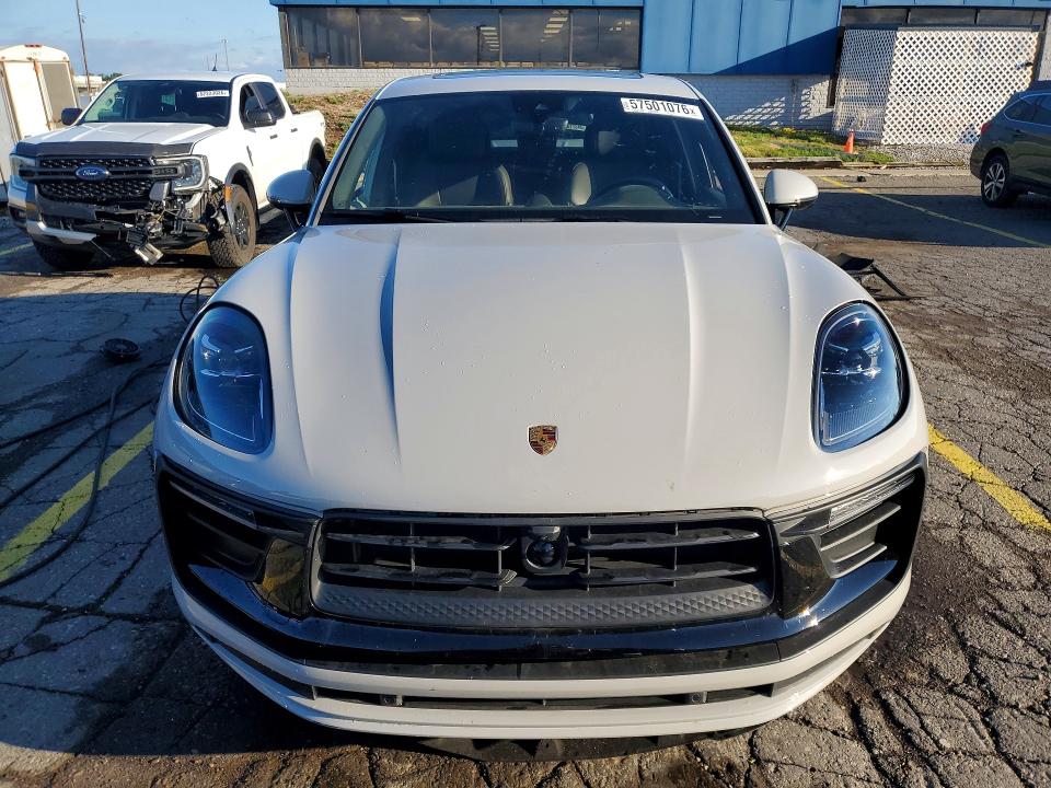 2025 Porsche VIN WP1AA2A51SLB03905 COPART salvage auction — SIDE, MI - CERTIFICATE OF TITLE, sold $22,300 on 2026-07-24 (photo 5)