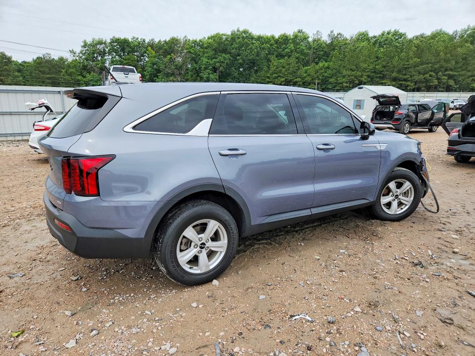 2023 Kia Sorento VIN 5XYRGDLC8PG168750 COPART salvage auction — FRONT END, Va - Cert Of Title - Salvage, sold $1,100 on 2026-07-27 (photo 3)