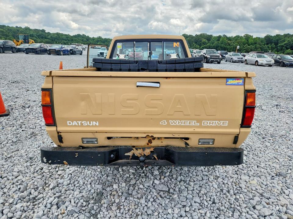 1984 Datsun 720 VIN JN6ND06Y4EW008725 COPART salvage auction — FRONT END, GA - CERT OF TITLE-SALVAGE, sold $900 on 2026-07-16 (photo 6)