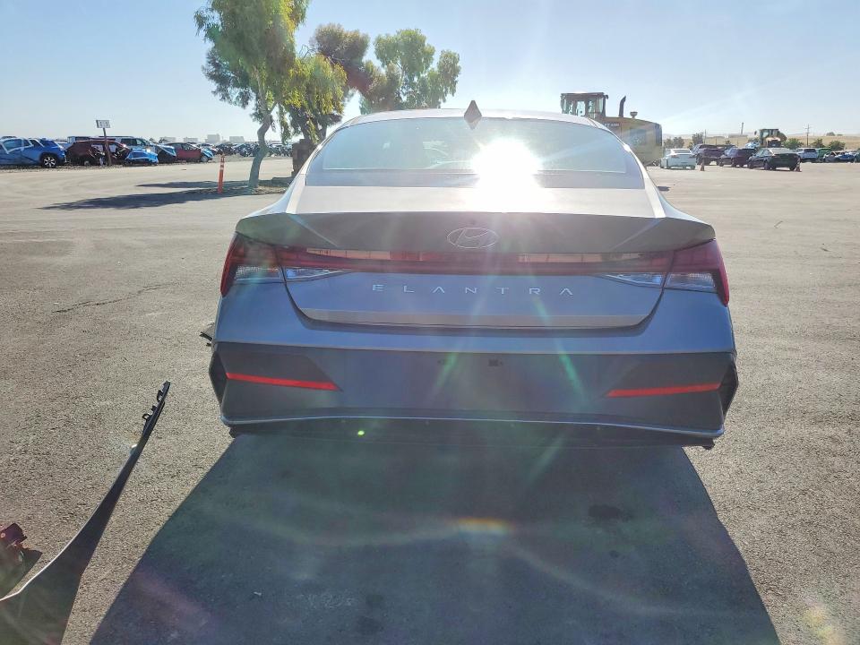 2024 Hyundai VIN KMHLS4DG5RU691257 COPART salvage auction — FRONT END, Ca - Salvage Certificate, sold $7,400 on 2026-07-15 (photo 6)