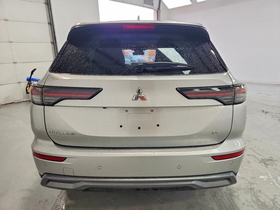2025 Mitsubishi Outlander VIN JA4J3VA84SZ032794 COPART salvage auction — SIDE, AZ - CERT OF TITLE - SALVAGE (P), sold $6,500 on 2026-07-27 (photo 6)