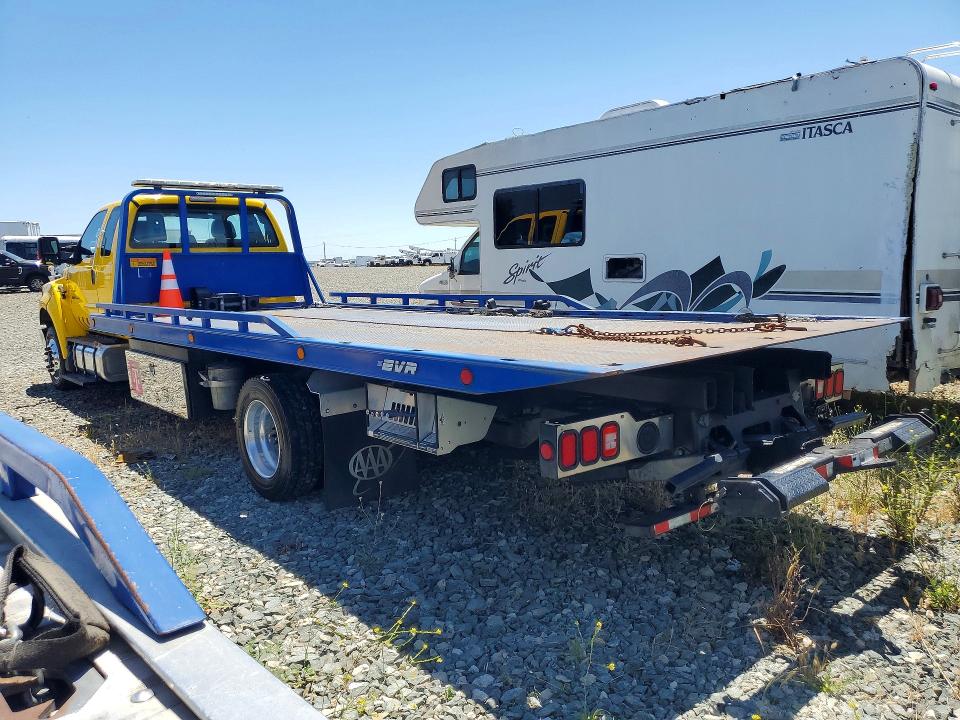 2019 Ford F650-f750 VIN 1FDWX6DCXKDF02356 COPART salvage auction — SIDE, Ca - Dis/Dlr/Exp Only Clean Title (P), sold $22,100 on 2026-07-06 (photo 2)