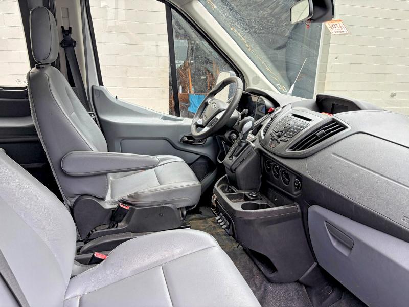 2015 Ford Transit VIN 1FBZX2ZM0FKA38754 COPART salvage auction — NORMAL WEAR, MA - CERTIFICATE OF TITLE (P), sold $525 on 2026-07-02 (photo 5)