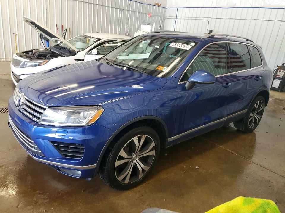 2017 Volkswagen Touareg VIN WVGRF7BP9HD004105 COPART salvage auction — MECHANICAL, Wv - Certificate Of Title, sold $1,400 on 2026-07-11 (photo 1)