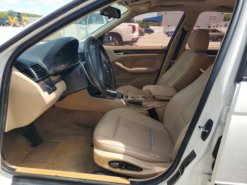 2004 BMW 3 series VIN WBAET37494NJ95304 COPART salvage auction — FRONT END, FL - CERT OF TITLE SLVG REBUILDABLE, sold $400 on 2026-07-17 (photo 7)