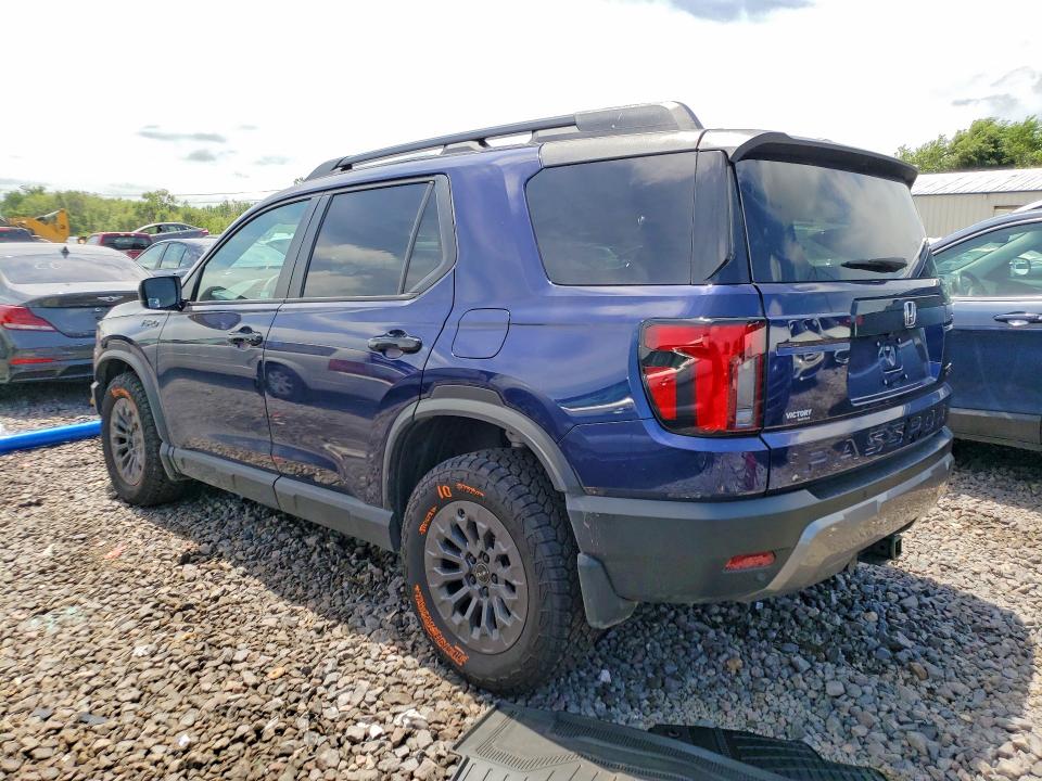 2026 Honda Passport VIN 5FNYF9H57TB030494 COPART salvage auction — SIDE, Il - Salvage Certificate, sold $21,300 on 2026-09-14 (photo 2)