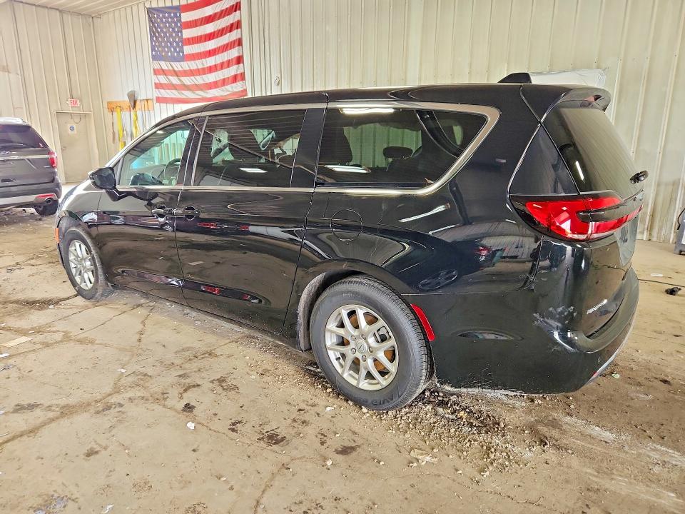 2026 Chrysler VIN 2C4RC1BGXTR167488 COPART salvage auction — SIDE, Fl - Cert Of Title Slvg Rebuildable, sold $19,500 on 2026-07-27 (photo 2)
