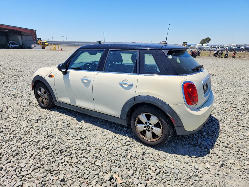2015 Mini Cooper VIN WMWXS5C51FT829015 COPART salvage auction — VANDALISM, Ca - Salvage Certificate, sold $1,100 on 2026-08-10 (photo 2)