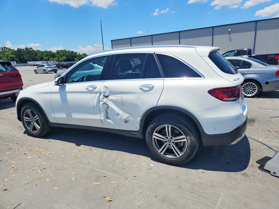 2022 Mercedes-benz VIN W1N0G8DB5NV388643 COPART salvage auction — SIDE, Fl - Cert Of Title Slvg Rebuildable, sold $9,800 on 2026-07-13 (photo 2)