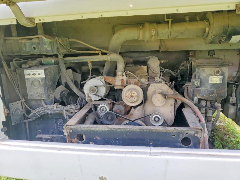 1999 Blue Bus VIN 1BAGEBSA8XF085849 COPART salvage auction — MINOR DENT/SCRATCHES, TX - CERTIFICATE OF TITLE, sold $100 on 2026-09-17 (photo 7)