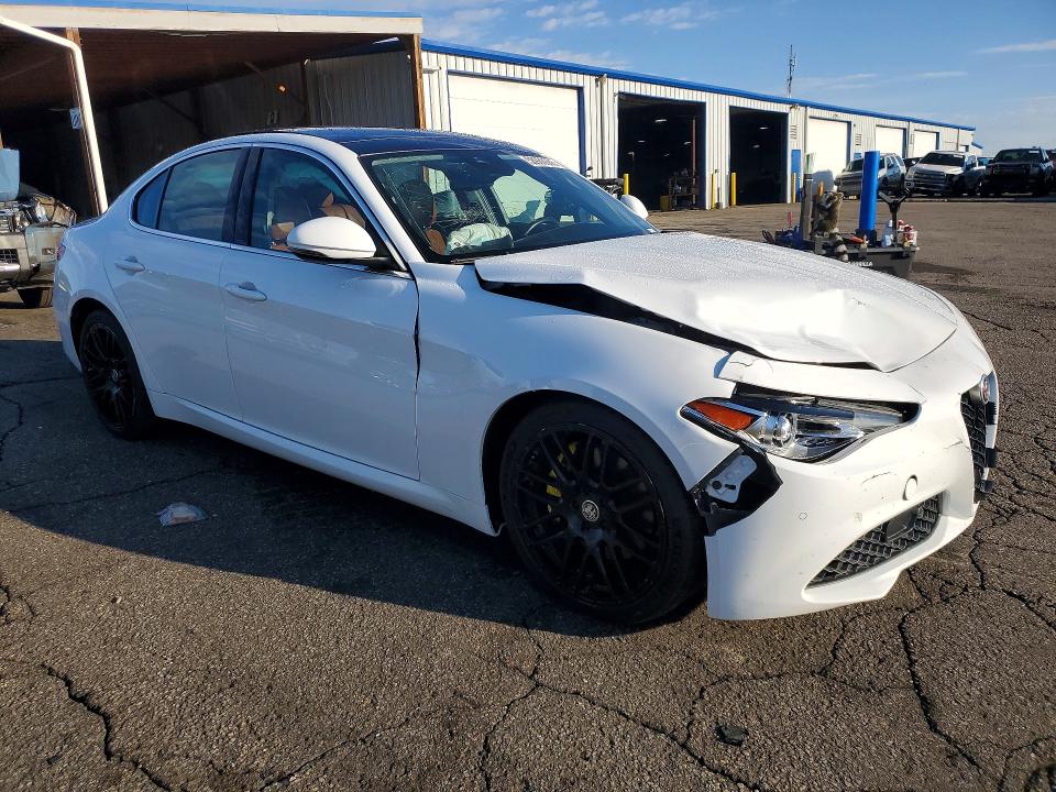 2019 Alfa romeo VIN ZARFAMBN5K7602514 COPART salvage auction — FRONT END, Co - Salvage Title, sold $4,750 on 2026-07-28 (photo 4)