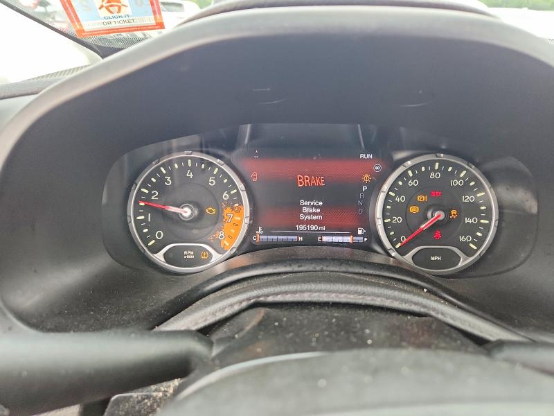 2015 Jeep Renegade VIN ZACCJBDT4FPC00862 COPART salvage auction — MINOR DENT/SCRATCHES, Nj - Certificate Of Title, sold $1,350 on 2026-07-07 (photo 9)