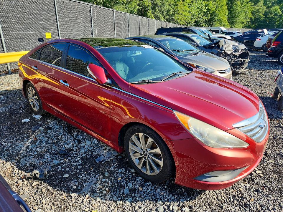 2014 Hyundai Sonata VIN 5NPEC4AC5EH885772 COPART salvage auction — FRONT END, Md - Cert Of Salvage > 75% Damage, sold $375 on 2026-07-07 (photo 4)