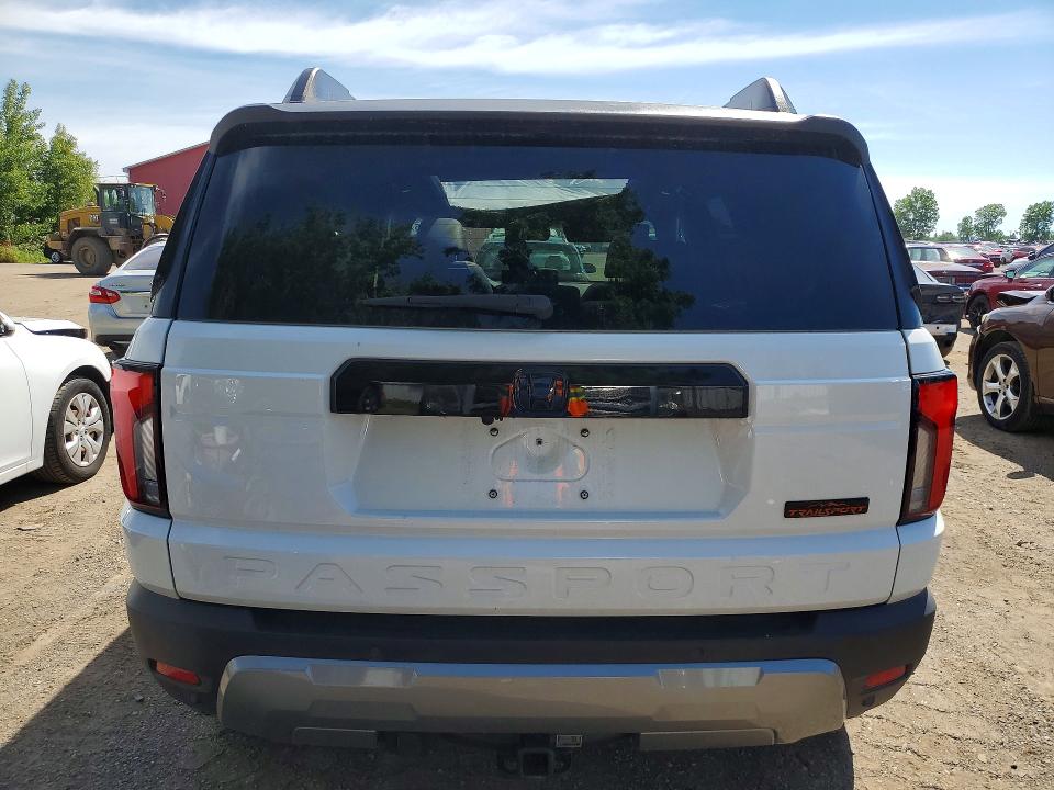 2026 Honda Passport VIN 5FNYF9H82TB502983 COPART salvage auction — ROOF, On - Permit Irrepairable, sold $9,800 on 2026-07-28 (photo 6)